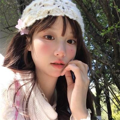 不再托腮遐思